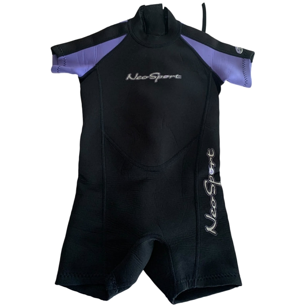 NeoSport Kids 2mm Wetsuit Size 4 Purple Retro Coastal Shorty Surf Swim Snorkel